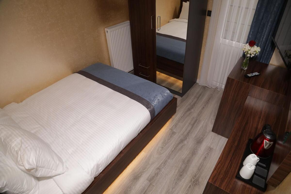 Taksim Heavenist Hotel Истанбул Екстериор снимка