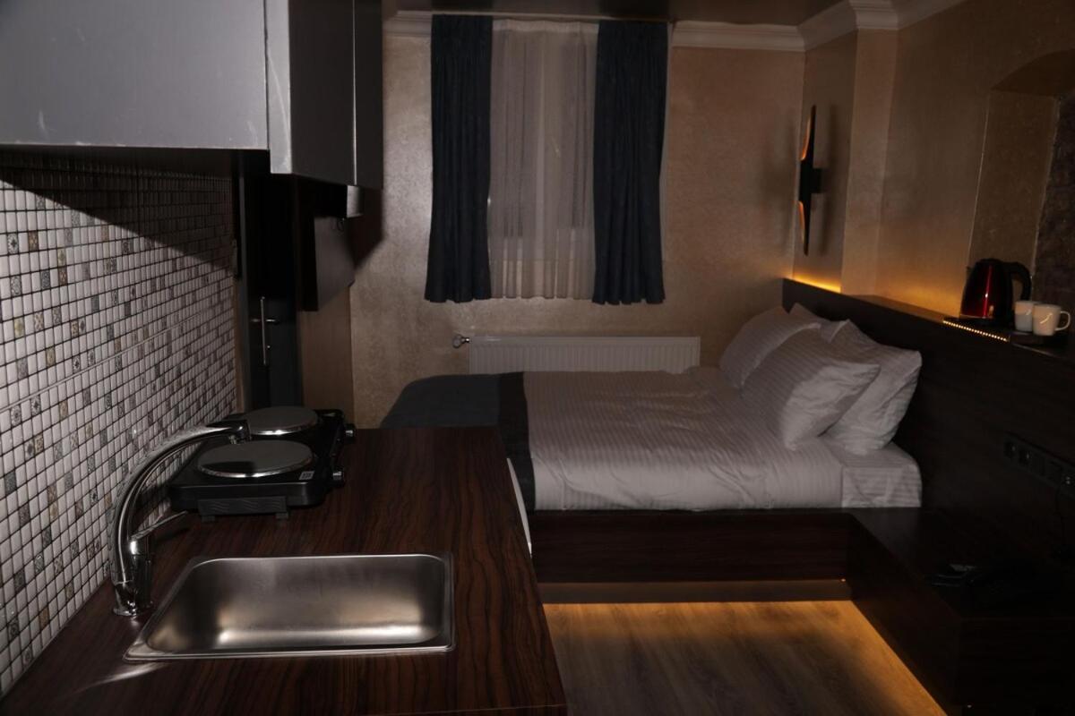 Taksim Heavenist Hotel Истанбул Екстериор снимка
