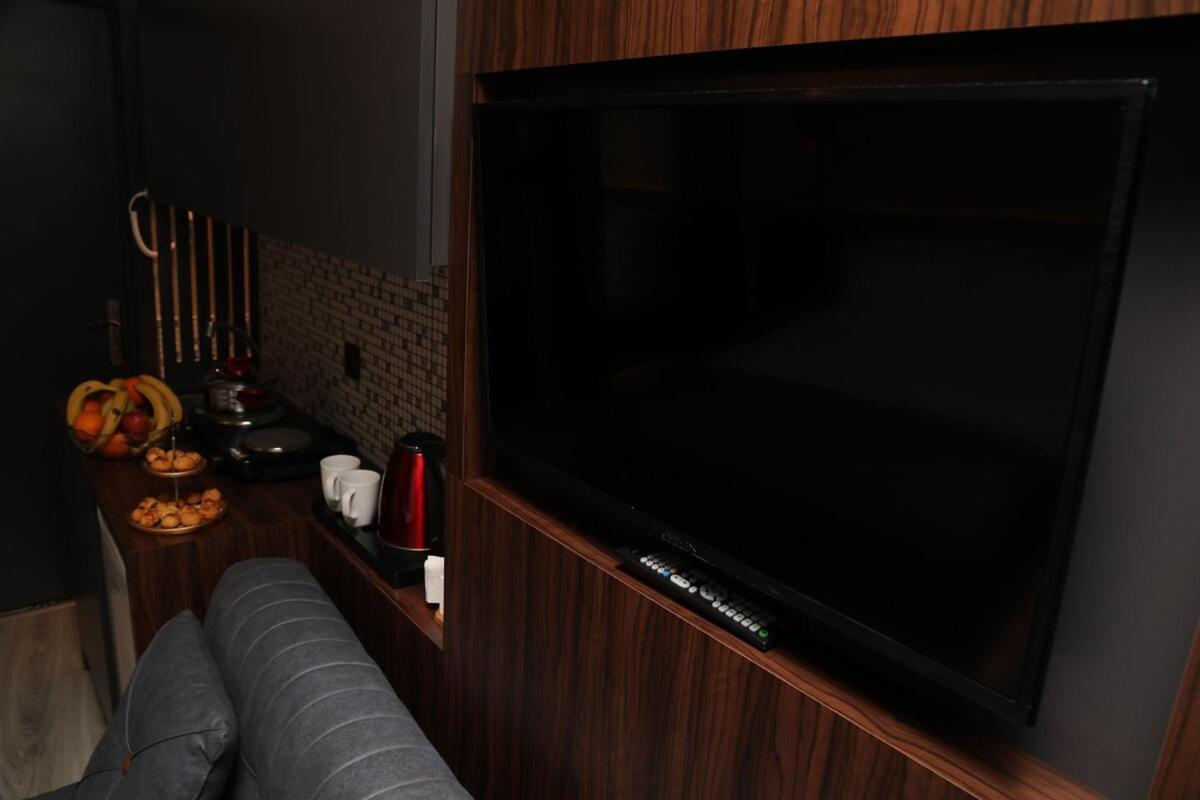 Taksim Heavenist Hotel Истанбул Екстериор снимка