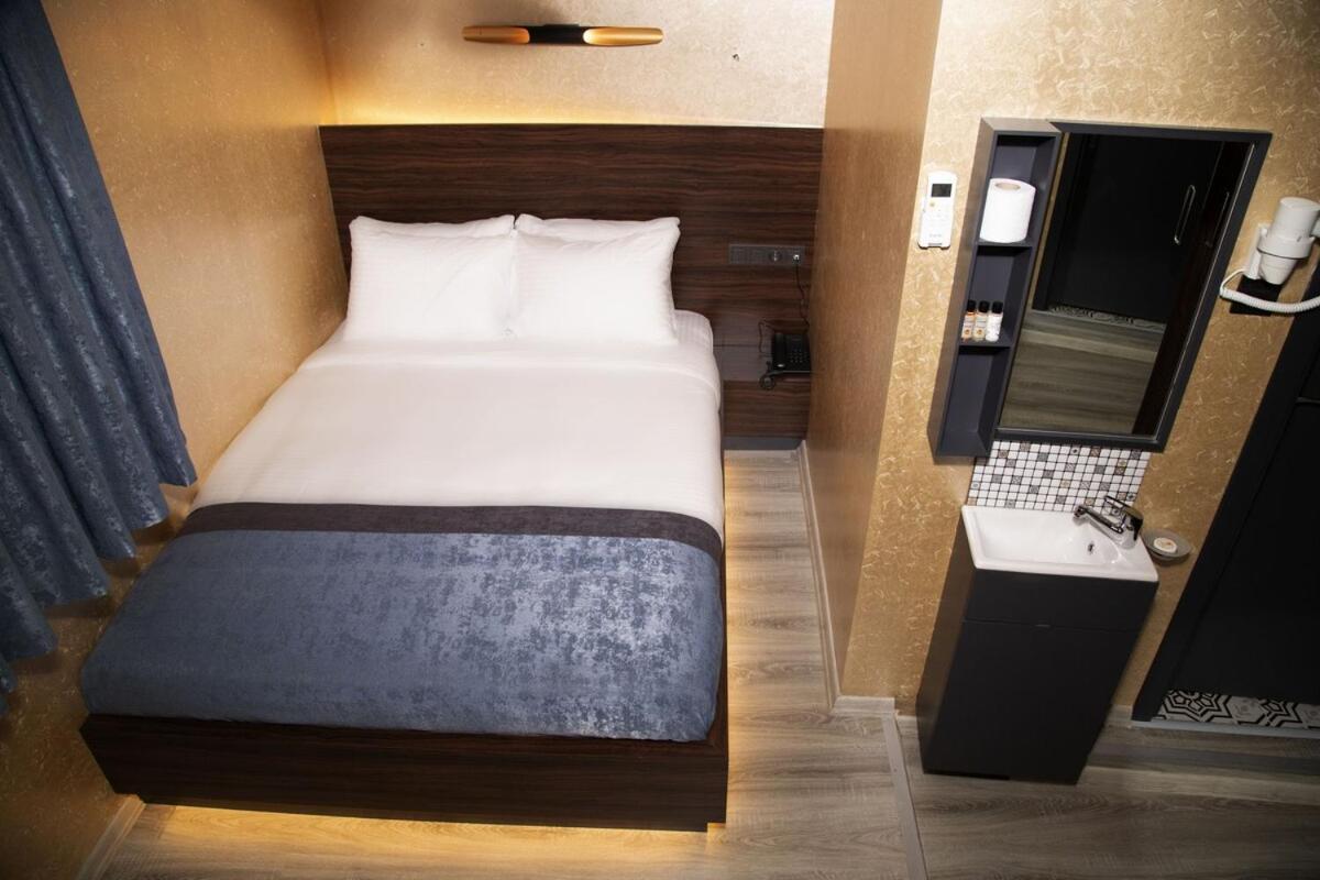 Taksim Heavenist Hotel Истанбул Екстериор снимка